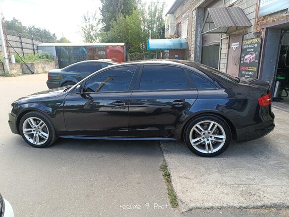 2015 Audi A4 IV (B8) Рестайлинг, чёрный, 1550000 рублей - вид 5