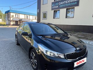 2018 Kia Cerato III Рестайлинг (Classic), чёрный, 1300000 рублей, вид 3