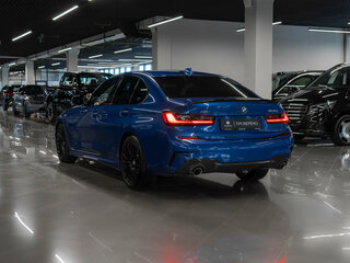 2019 BMW 3 серии 320d xDrive VII (G2x), синий, 3350000 рублей, вид 4