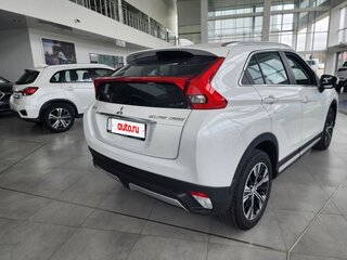 2022 Mitsubishi Eclipse Cross I, белый, 2700000 рублей, вид 5