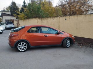 2008 Honda Civic VIII, оранжевый, 680000 рублей, вид 2