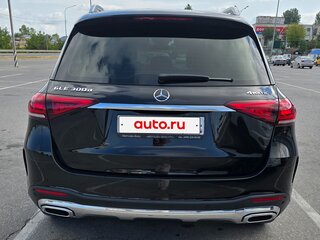 2020 Mercedes-Benz GLE 300 d II (V167), чёрный, 6950000 рублей, вид 3