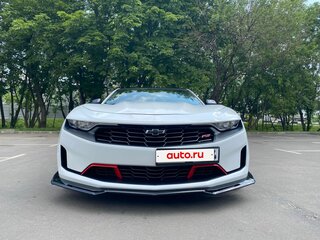 2018 Chevrolet Camaro VI Рестайлинг, белый, 3415000 рублей, вид 5