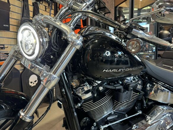 2025 Harley-Davidson Breakout, чёрный, 3550000 рублей - вид 14