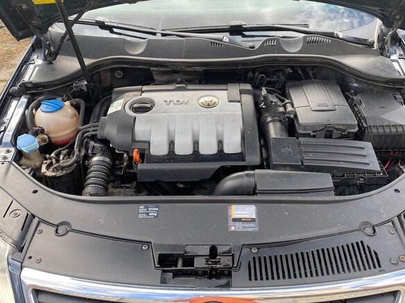 2006 Volkswagen Passat B6, синий, 564826 рублей - вид 8