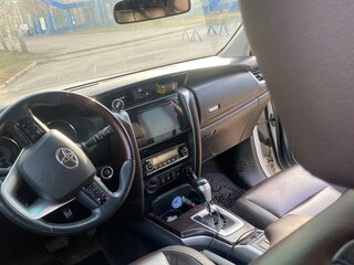 2017 Toyota Fortuner II, белый, 3470000 рублей, вид 4