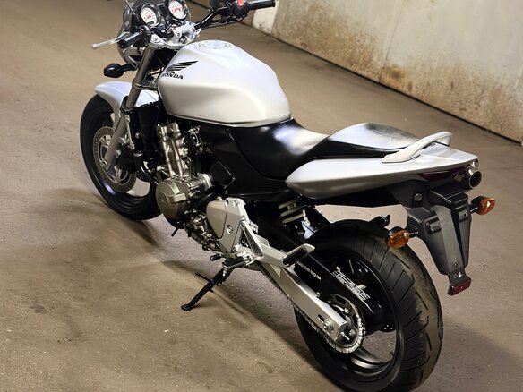 2003 Honda CB 600F Hornet, серый, 480000 рублей - вид 12