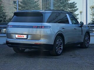 2025 Lynk & Co 900, серебристый, 7390000 рублей, вид 5