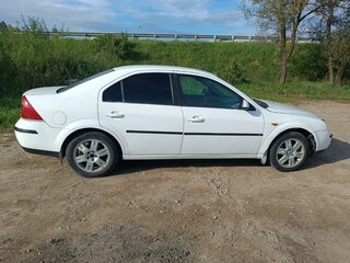 2001 Ford Mondeo III, белый, 300000 рублей, вид 4