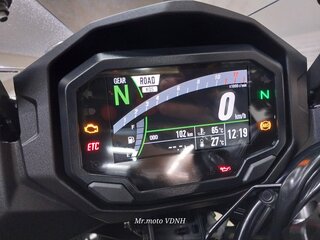 2024 Kawasaki Z 1000SX, чёрный, 1549000 рублей, вид 5