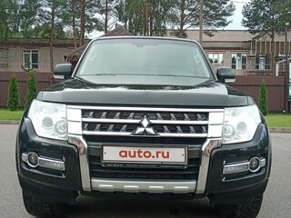 2015 Mitsubishi Pajero IV Рестайлинг 2, чёрный, 2750000 рублей, вид 2