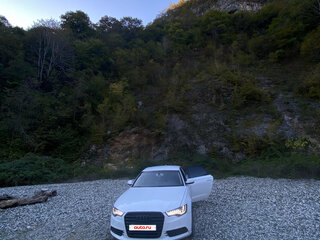 2012 Audi A6 IV (C7), белый, 1750000 рублей, вид 5
