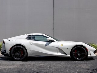 2022 Ferrari 812 GTS, белый, 39681301 рублей, вид 3