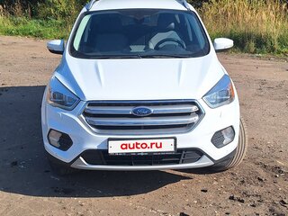 2016 Ford Kuga II Рестайлинг, белый, 1500000 рублей, вид 2