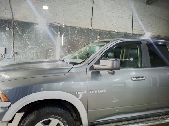 2010 Dodge RAM IV (DS/DJ), серый, 2650000 рублей - вид 3