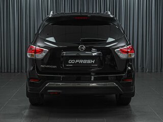 2015 Nissan Pathfinder IV, чёрный, 1699000 рублей, вид 4