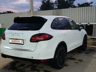 2012 Porsche Cayenne Turbo II (958), белый, 2200000 рублей, вид 3