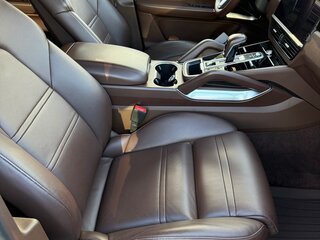 2018 Porsche Cayenne Turbo III, чёрный, 7900000 рублей, вид 5
