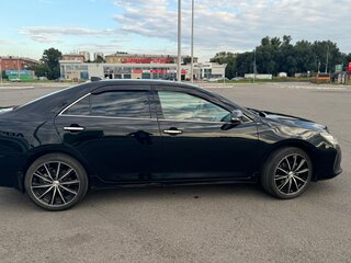 2015 Toyota Camry VII (XV50) Рестайлинг, чёрный, 2000000 рублей, вид 3