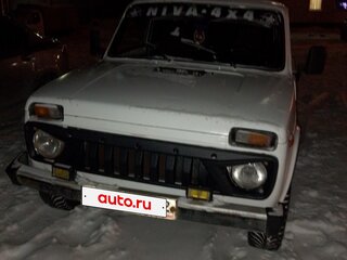 1994 Lada (ВАЗ) 2121 (4x4) I Рестайлинг, белый, 140000 рублей, вид 1