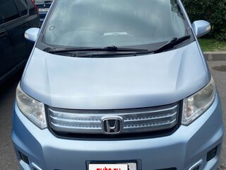 2013 Honda Freed Spike I Рестайлинг, голубой, 970000 рублей, вид 2