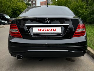2011 Mercedes-Benz C-Класс 180 BlueEFFICIENCY III (W204) Рестайлинг, чёрный, 1450000 рублей, вид 4