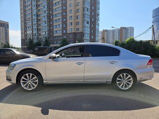 2011 Volkswagen Passat B7, серебристый, 999000 рублей, вид 4