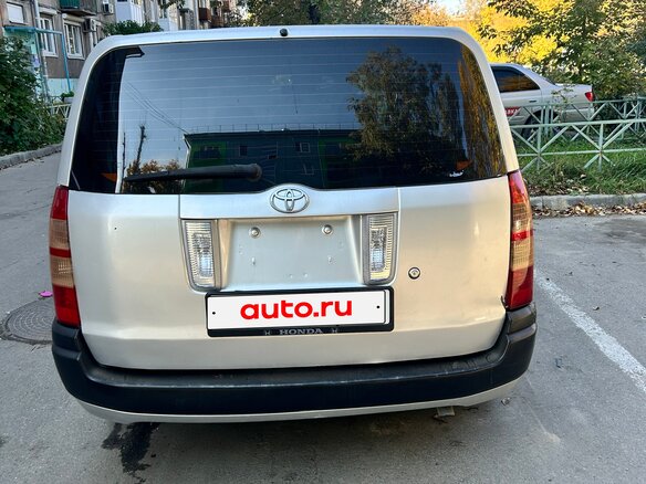 2003 Toyota Succeed I, серый, 420000 рублей - вид 1