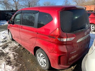 2018 Honda Freed II, красный, 1400000 рублей, вид 4