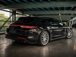 2019 Porsche Panamera 4S Sport Turismo II, чёрный, 7980000 рублей, вид 2
