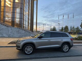 2020 Skoda Kodiaq I, серебристый, 2200000 рублей, вид 4