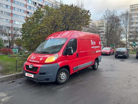 2010 Peugeot Boxer, красный, 1000000 рублей - вид 1