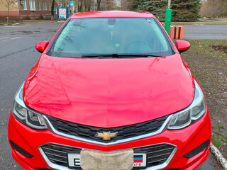 2018 Chevrolet Cruze II, красный, 1100000 рублей, вид 1