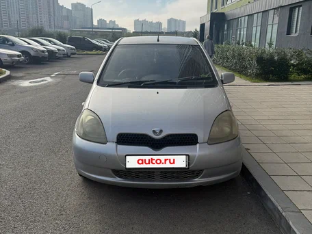 2001 Toyota Vitz I (P10), серый, 260000 рублей, вид 1