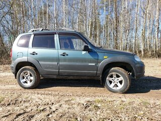 2009 Chevrolet Niva I Рестайлинг, серый, 329000 рублей, вид 3