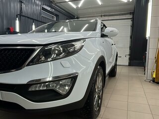 2014 Kia Sportage III Рестайлинг, белый, 1700000 рублей, вид 1