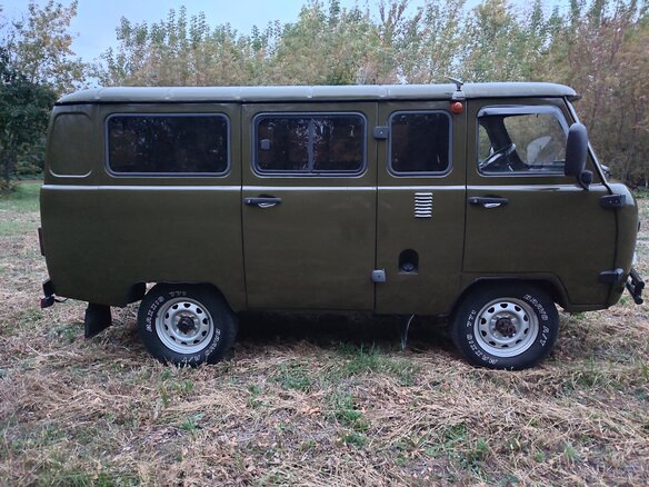 2012 УАЗ 2206, зелёный, 750000 рублей - вид 2