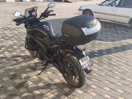 2023 Bajaj Dominar 400, чёрный, 465000 рублей, вид 4