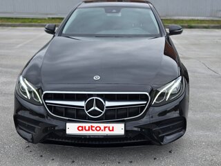 2016 Mercedes-Benz E-Класс 400 V (W213, S213, C238), чёрный, 3680000 рублей, вид 4