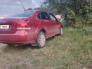 2012 Volkswagen Polo V, красный, 450000 рублей, вид 2