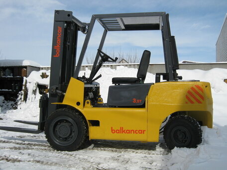 1990 Balkancar ДВ, золотистый, 240000 рублей, вид 1