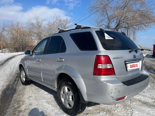 2007 Kia Sorento I Рестайлинг, серебристый, 900000 рублей, вид 4