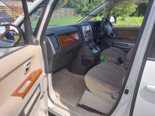 2011 Mitsubishi Delica D:5 I, белый, 1600000 рублей, вид 4