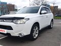 2012 Mitsubishi Outlander III, белый, 1499000 рублей - вид 2