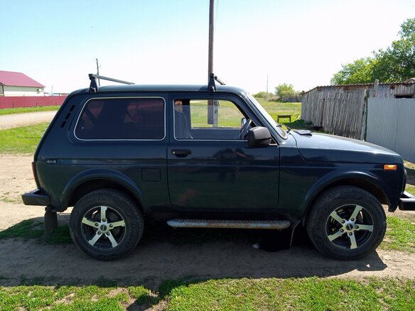 2009 Lada (ВАЗ) 2121 (4x4) I Рестайлинг, зелёный, 390000 рублей - вид 4