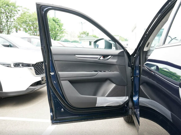 2026 Mazda CX-5 II Рестайлинг, синий, 2365000 рублей - вид 9