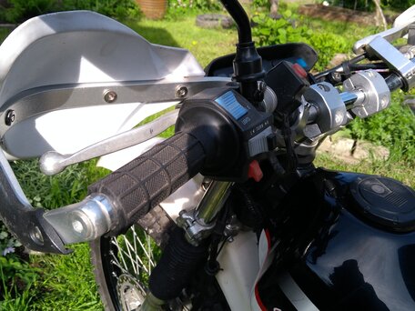2004 Kawasaki KL 250, белый, 365000 рублей, вид 4