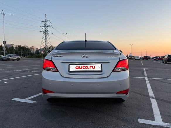 2014 Hyundai Solaris I Рестайлинг, серебристый - вид 10