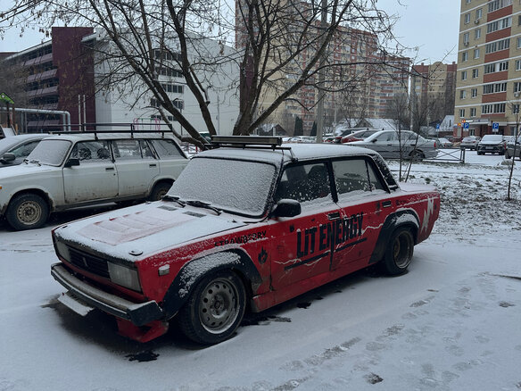 2008 Lada (ВАЗ) 2105, красный, 130000 рублей - вид 8