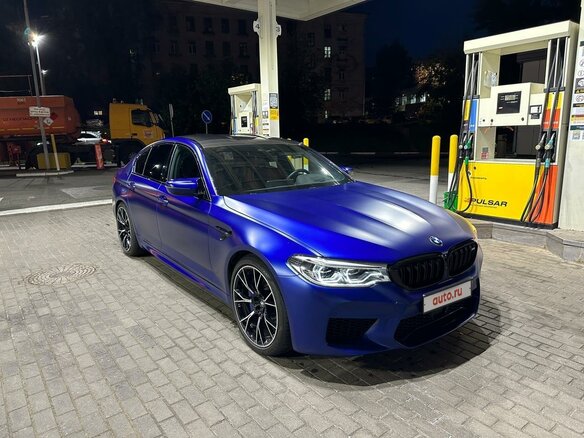 2019 BMW M5 VI (F90), синий - вид 5